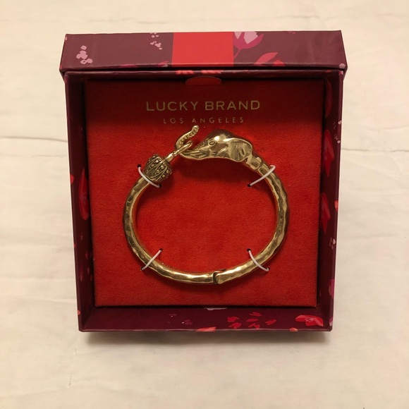 Elephant cuff bracelet - Picture 3 of 3